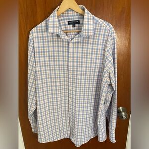 Mizzen & Main modern check shirt in red, white and blue, size L, EUC